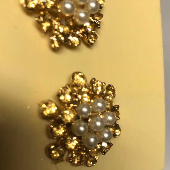 Stud earrings Rhinestones with pearl cluster - Picture 4 of 7